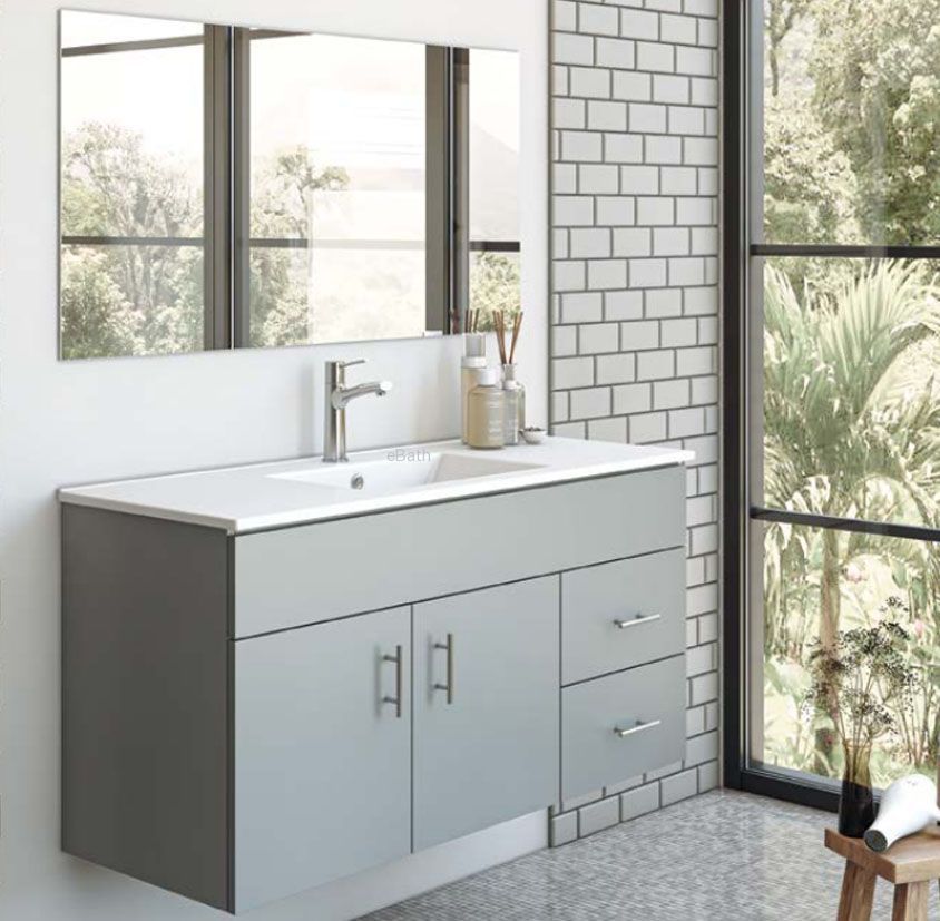 ארון אמבטיה עומד יואב קלאסי ארון אמבטיה עומד יואב קלאסי