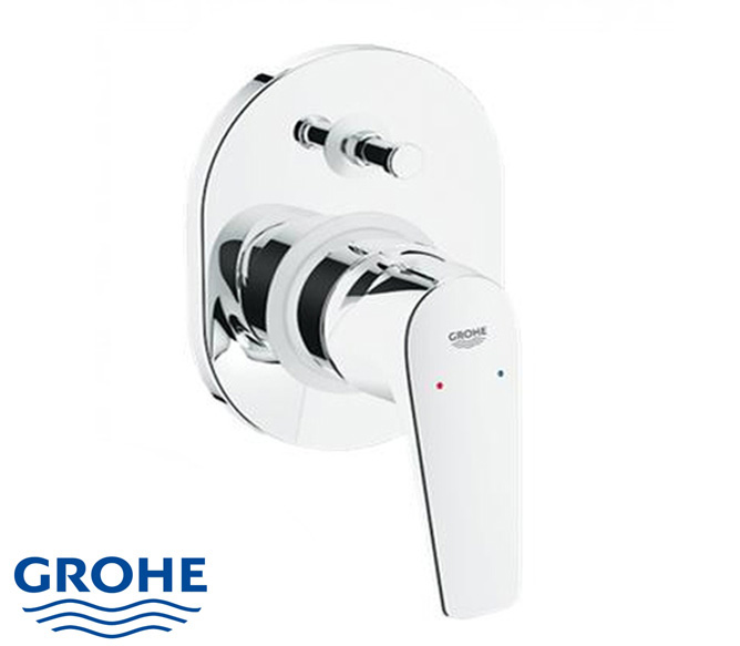 �������� 4 ��� ����� ������ GROHE.