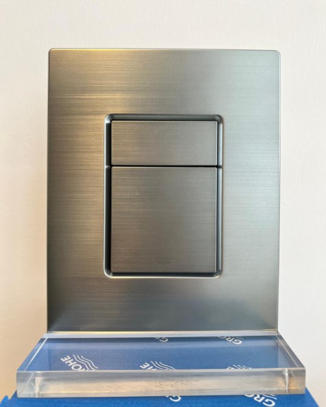 לחצן הפעלה מלבני גרואה אפור כהה לחצן הפעלה מלבני גרואה אפור כהה