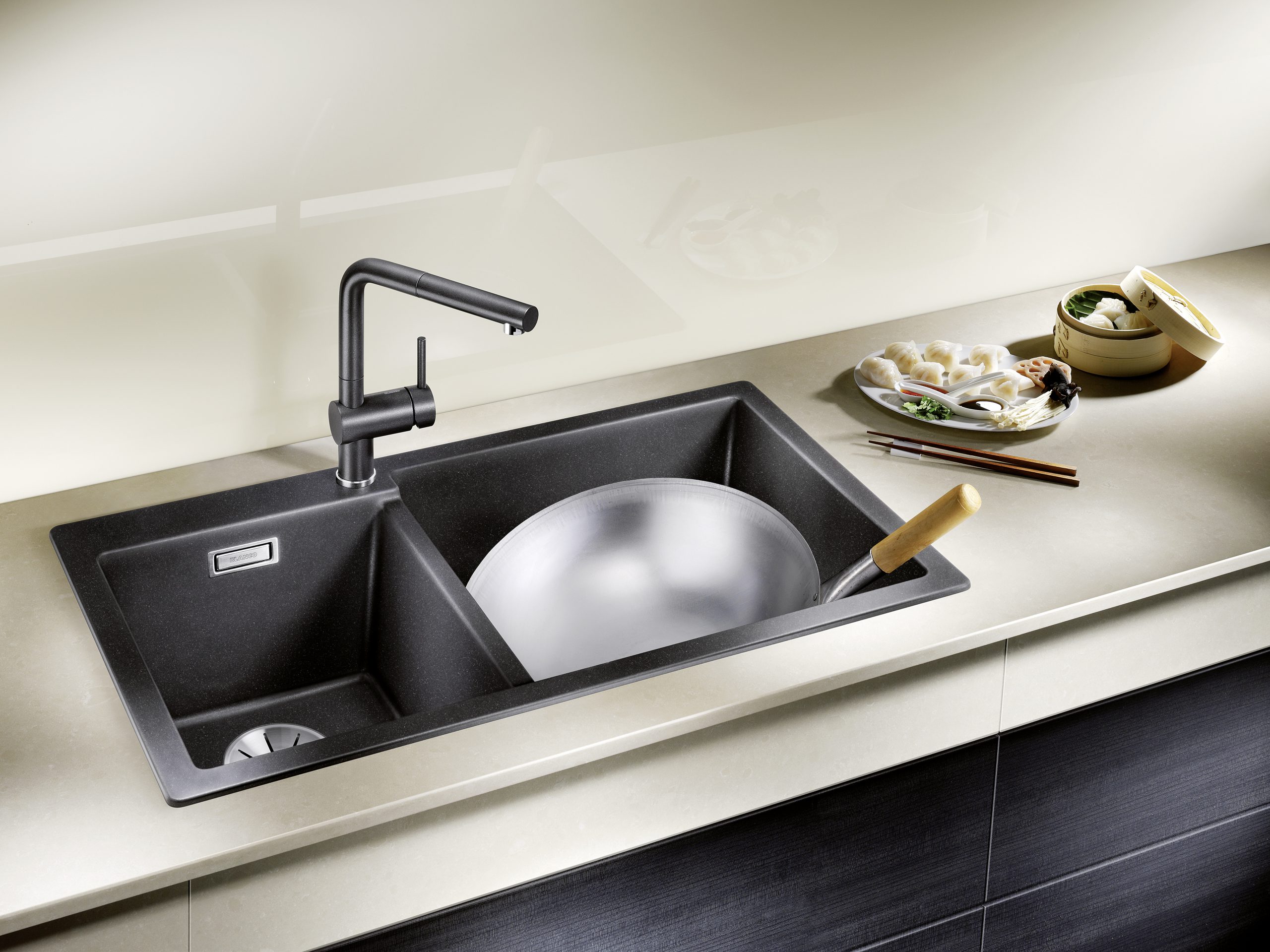 ���� ���� ����� 9 Blanco Pleon 